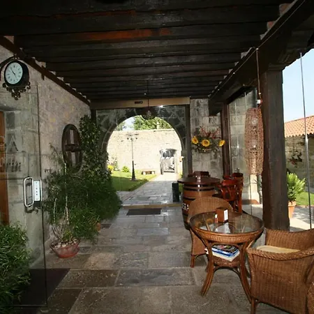 La Victoria Inn